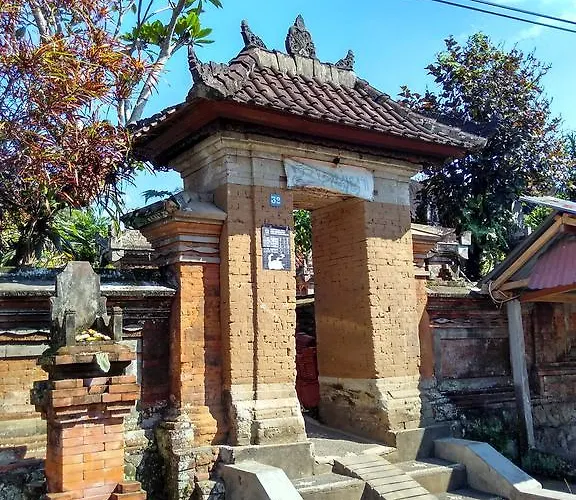 Rusma House *